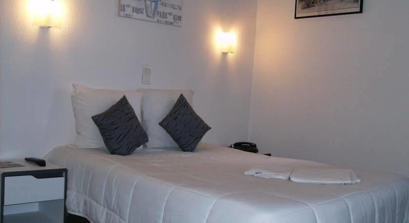 Pedussaut Hotel 2*